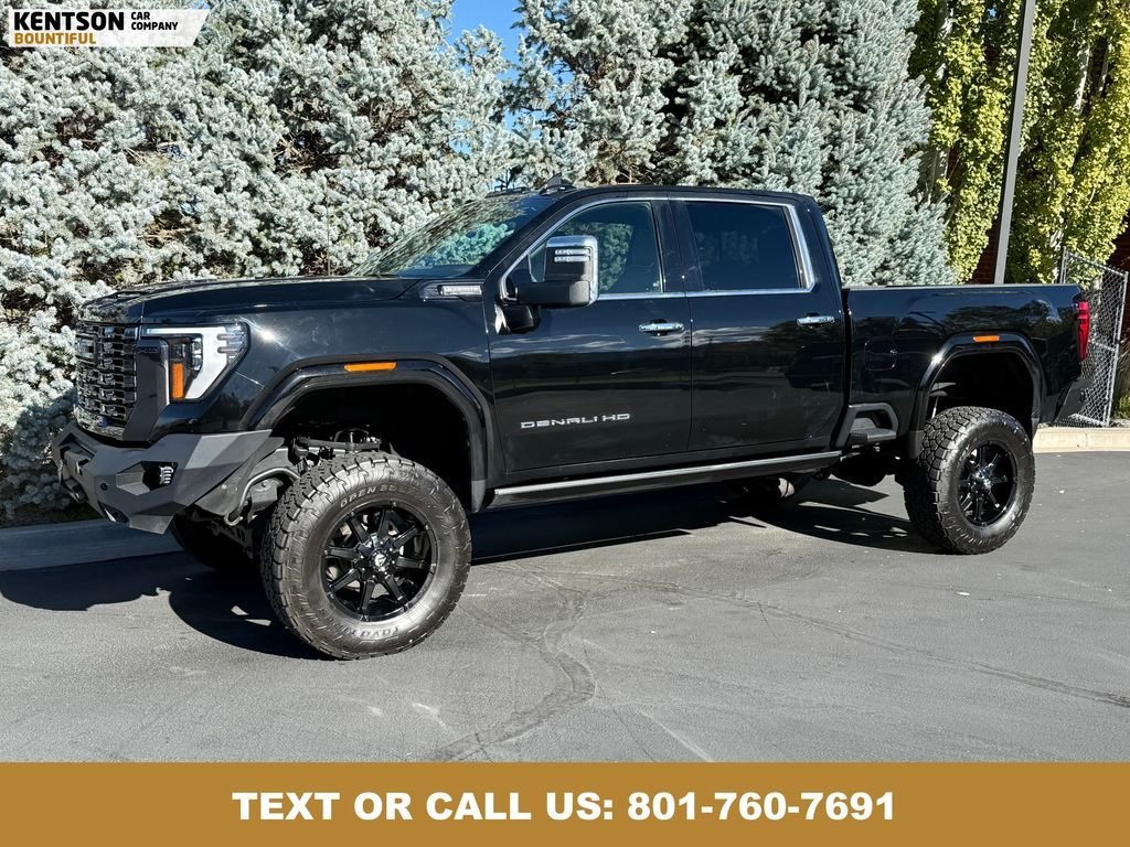 2024 GMC Sierra 2500HD Denali Ultimate's photo