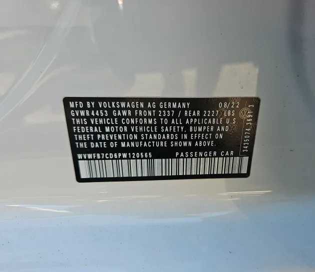 Used 2023 White Volkswagen 2.0T image 7