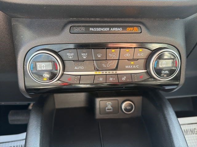 Used 2021 Blue Metallic Ford Titanium image 29