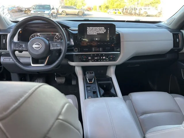 Used 2023 Black Nissan SL image 18