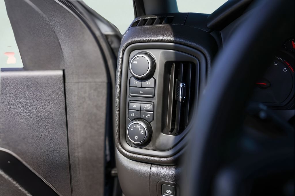 Used 2025 Lakeshore Blue Metallic Chevrolet Custom image 17
