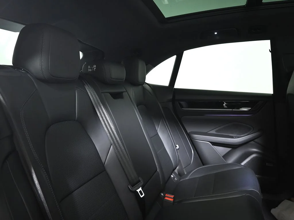 New 2026 Green Porsche 4 image 38