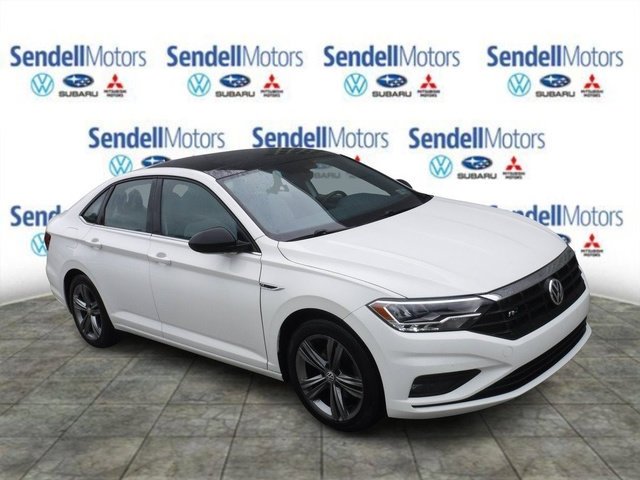 Used 2020 White Volkswagen R-Line image 1