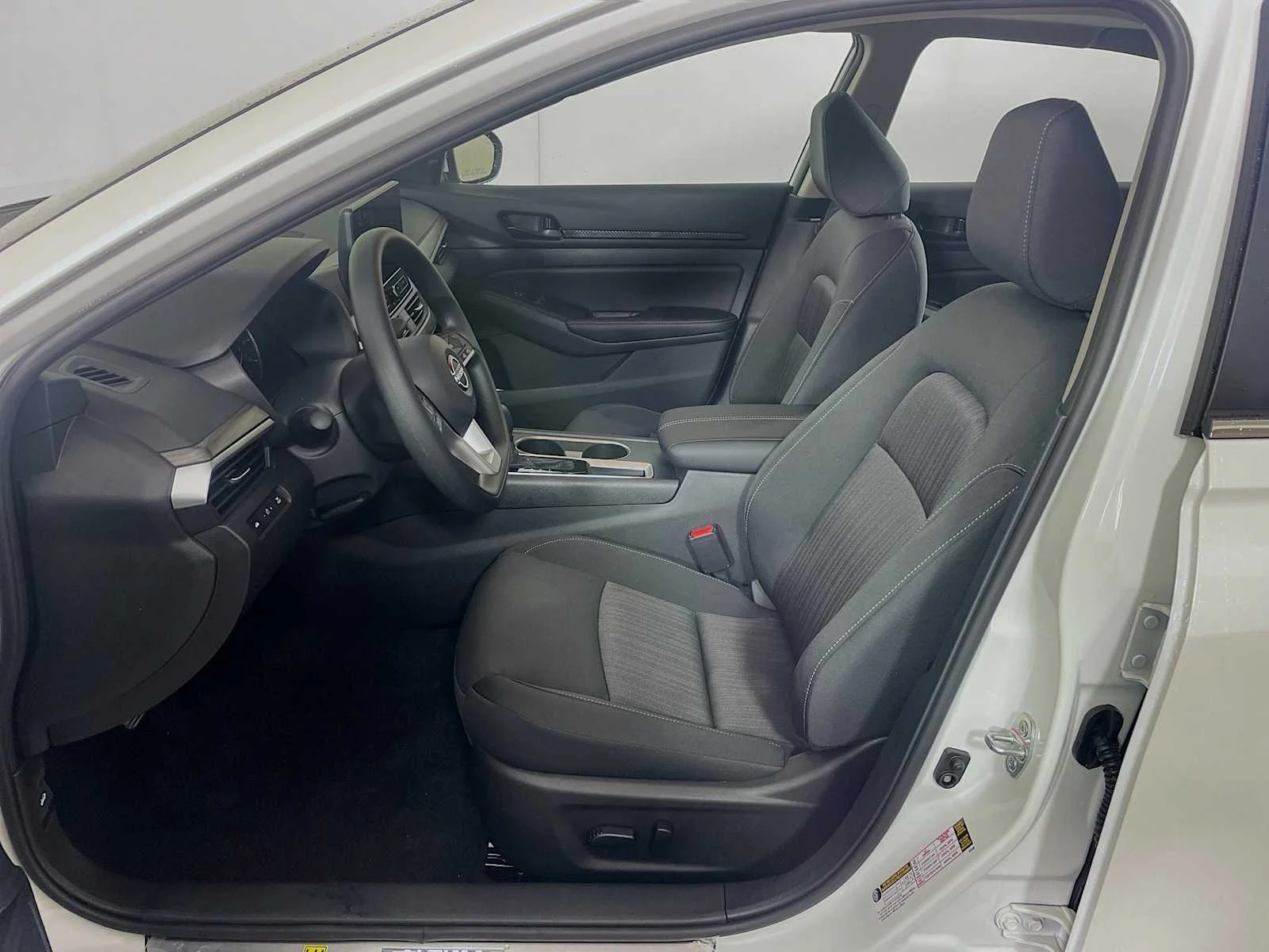 New 2026 Pearl White TriCoat Nissan SV Special Edition image 4