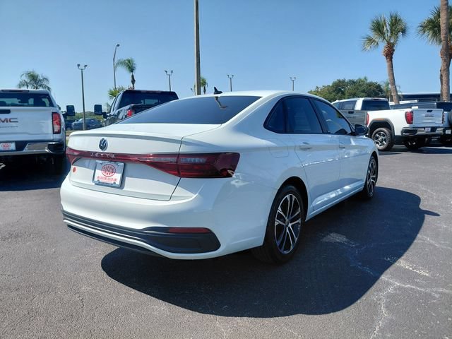 Used 2025 White Volkswagen Sport image 4