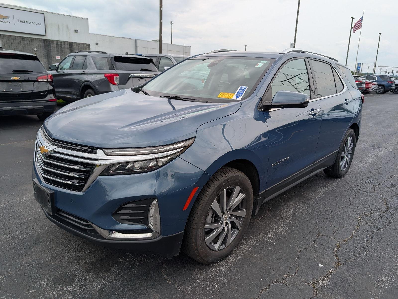 Used 2024 Lakeshore Blue Metallic Chevrolet Premier image 4