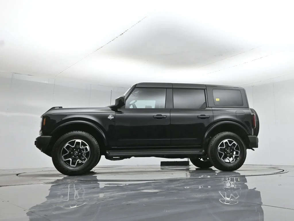 New 2026 Black Ford Outer Banks image 7