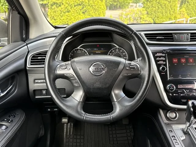 Used 2020 Super Black Metallic Nissan SV image 9