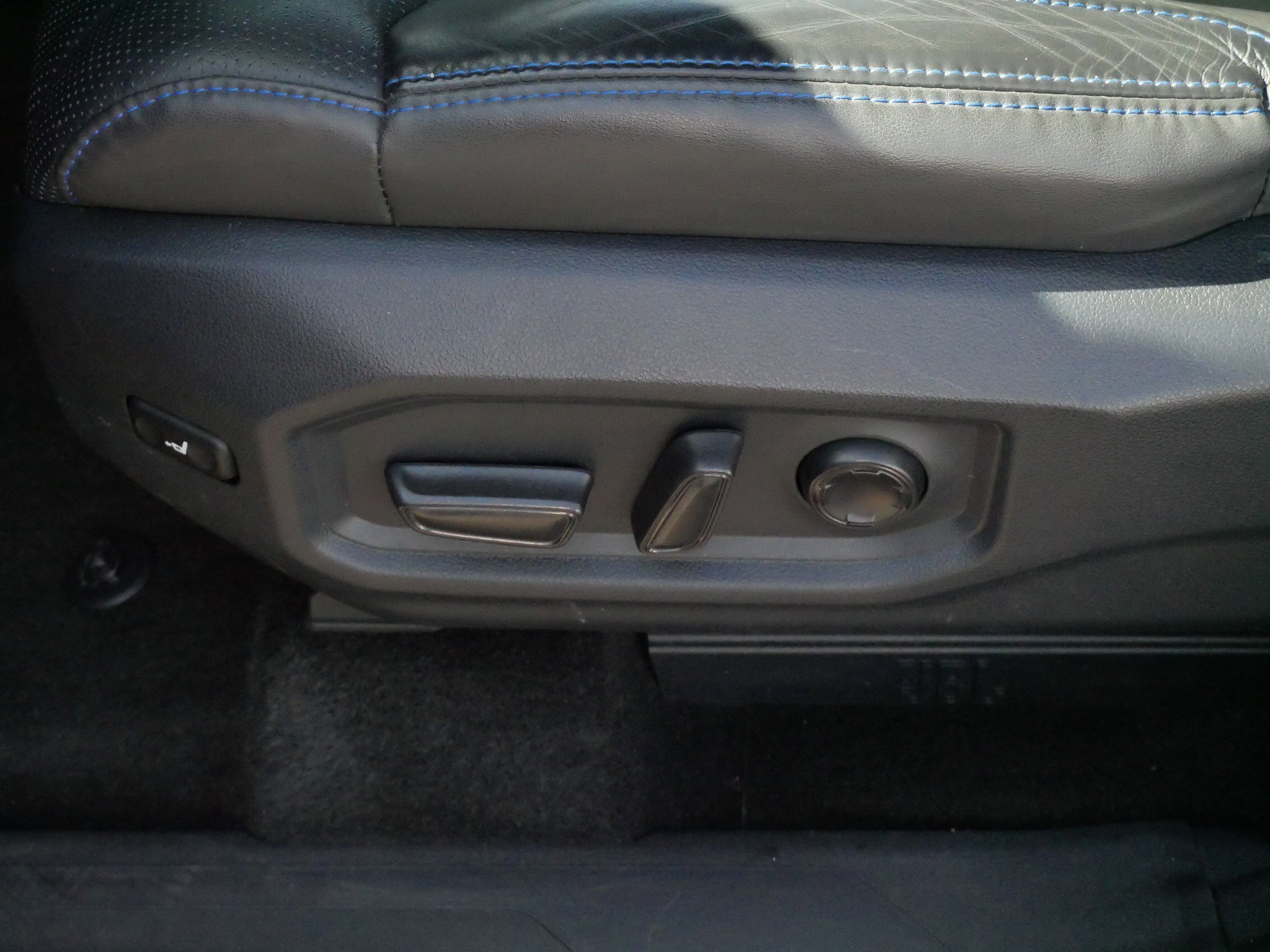 Used 2023 MAGNETIC GRAY MET Toyota Platinum image 20