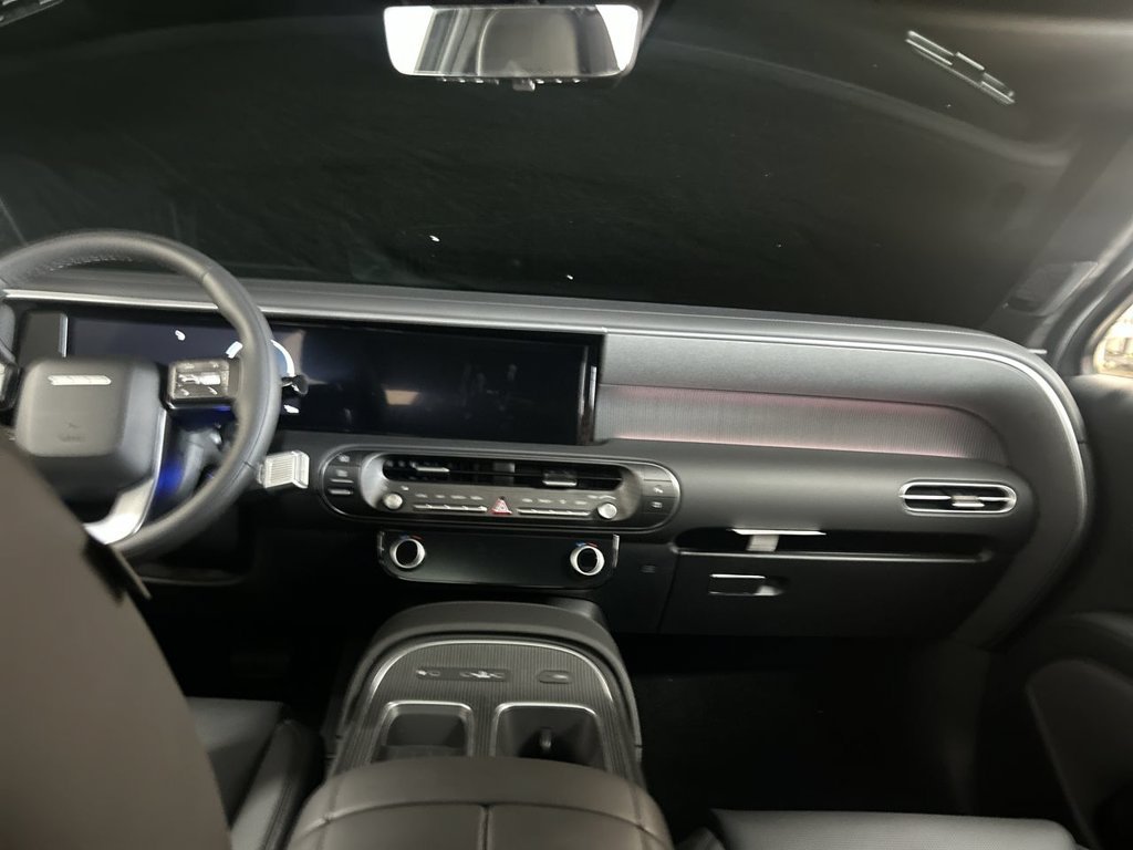 New 2026 Pearl Hyundai Calligraphy FWD image 21