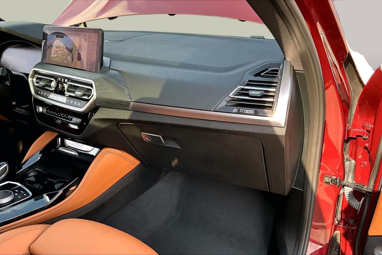 Used 2023 Piemont Red BMW xDrive30i image 18