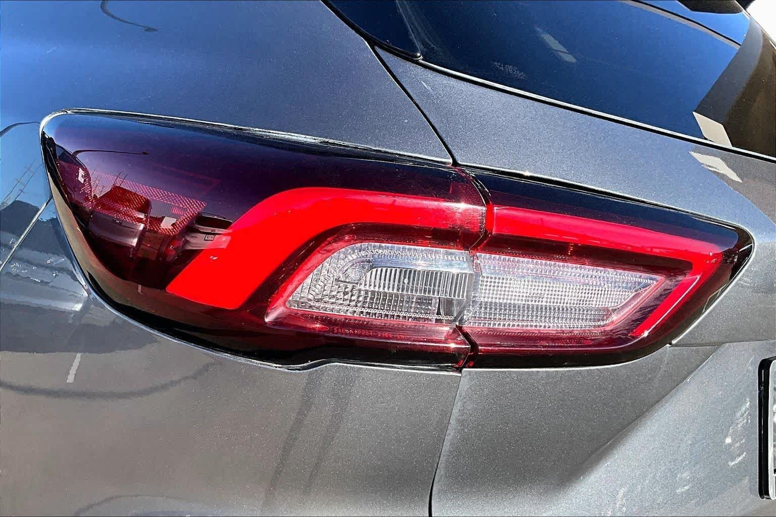 Used 2023 Carbonized Gray Metallic Ford ST-Line image 29