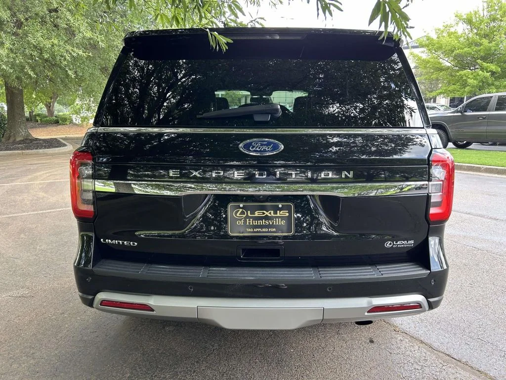 Used 2024 Black Ford Limited image 3
