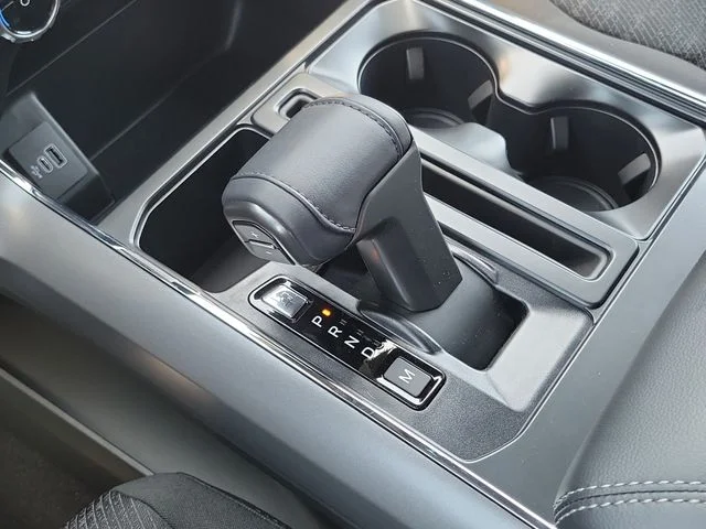 New 2026 Carbonized Gray Metallic Ford XLT image 34