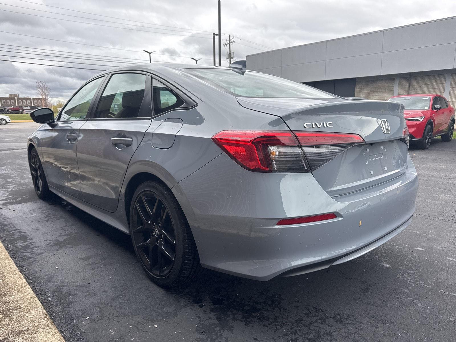 Used 2024 Sonic Gray Pearl Honda Sport image 4