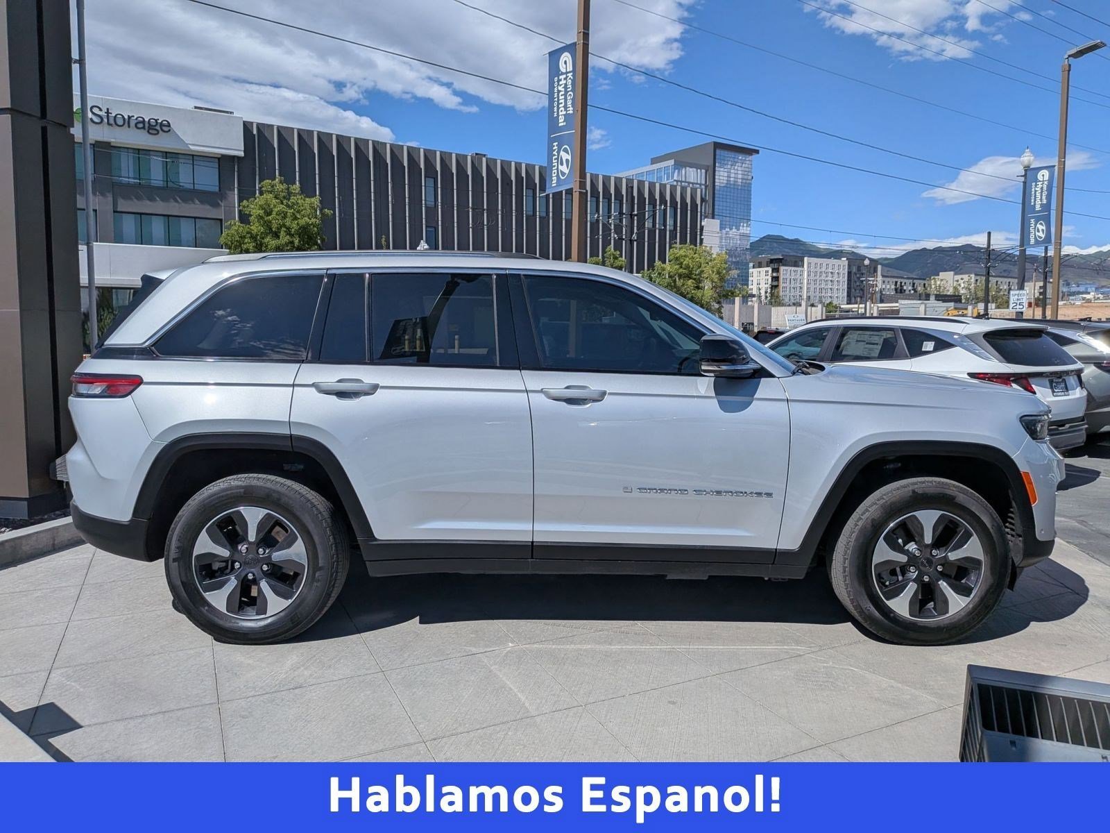 Used 2023 Silver Zynith Jeep 4xe image 2