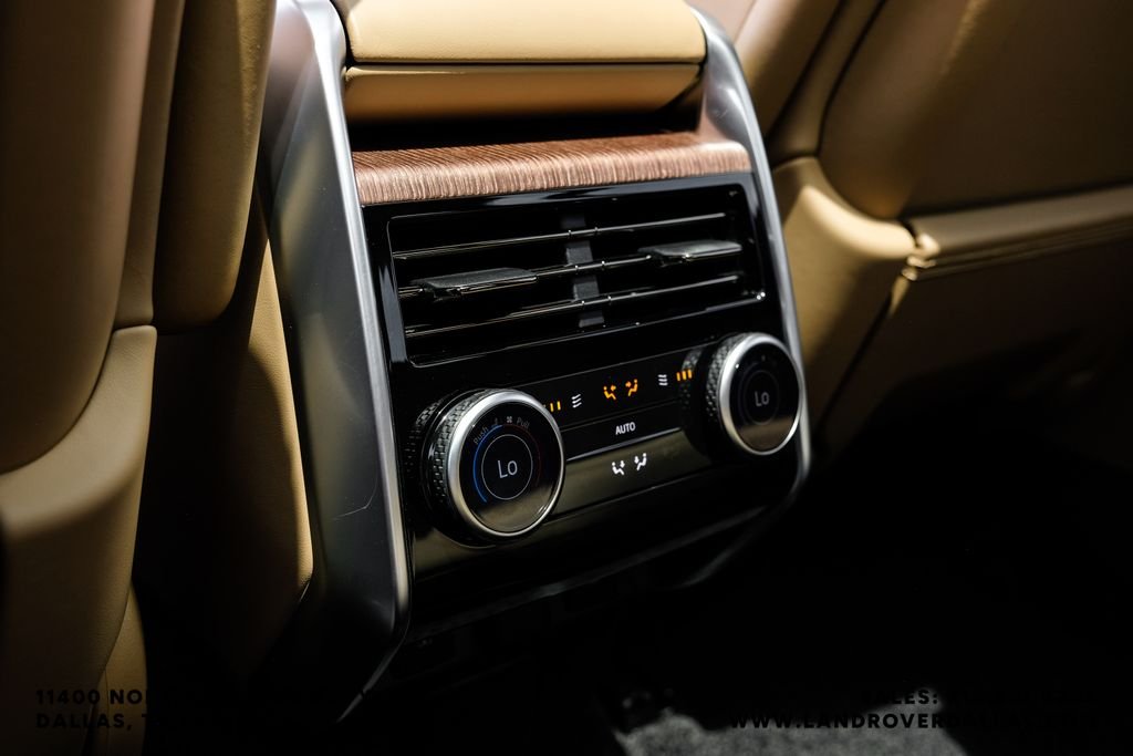 Used 2024 Black Land Rover Autobiography image 41