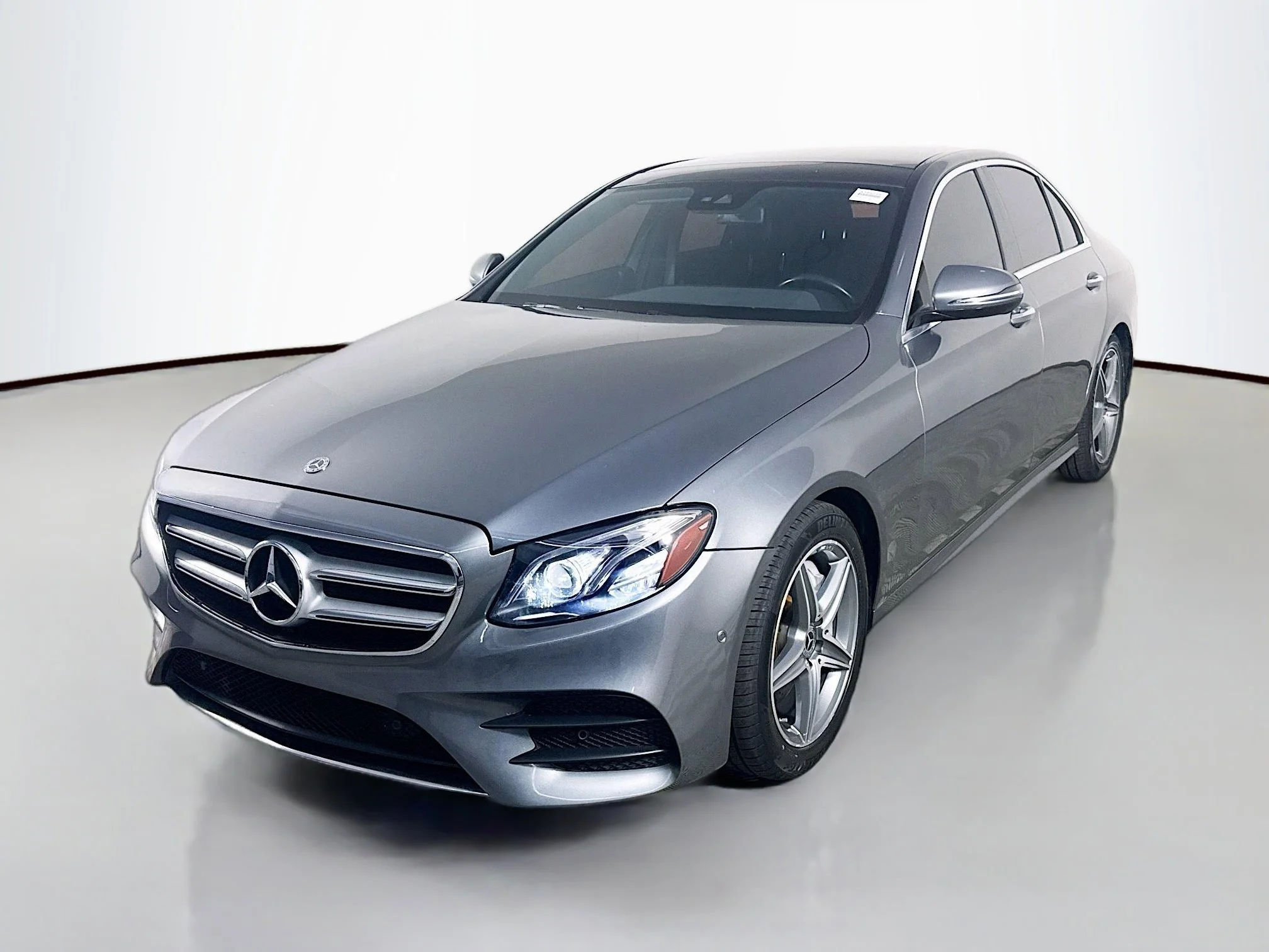 Used 2018 Selenite Gray Metallic Mercedes-Benz E 300 image 3