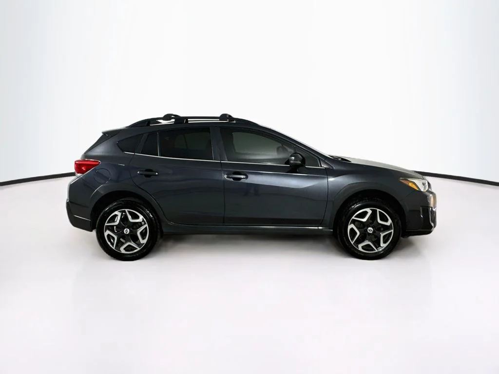 Used 2018 Dark Gray Metallic Subaru 2.0i Limited image 9