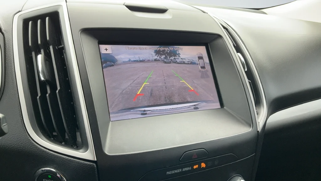 Used 2019 White Ford SEL image 12