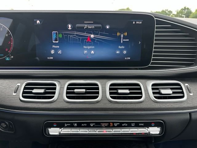 Photo 33