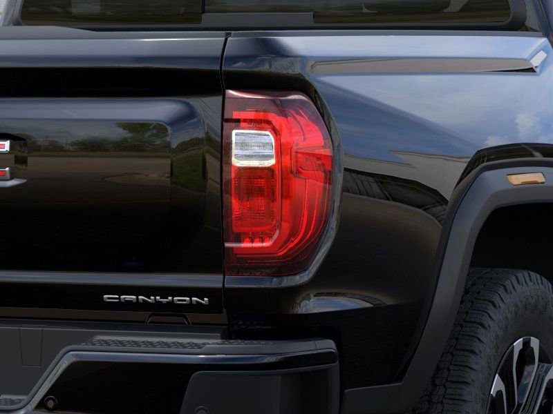 New 2026 GMC Canyon Denali 4D Crew Cab