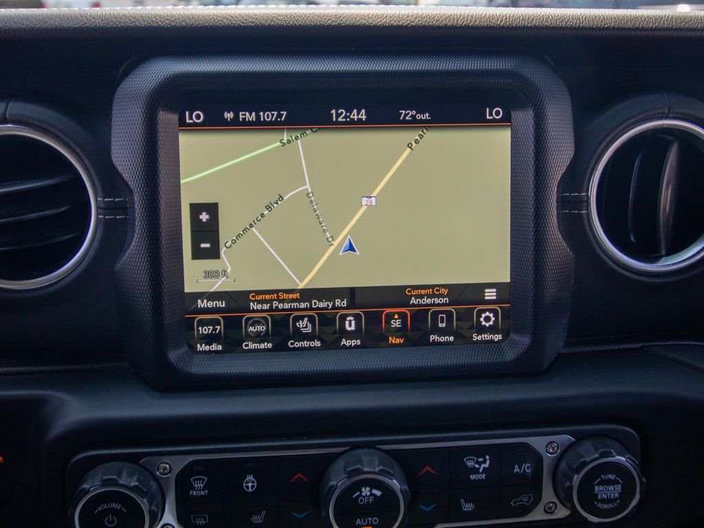 2022 Jeep Wrangler Unlimited Sahara 4XE - Photo 31