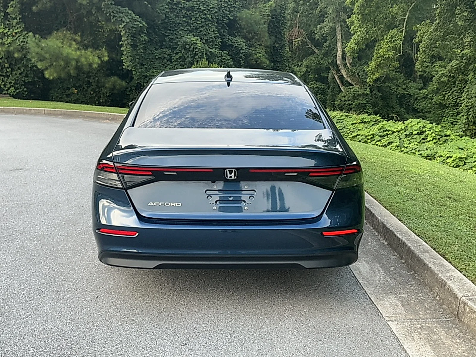 Used 2024 Canyon River Blue Metallic Honda EX image 16