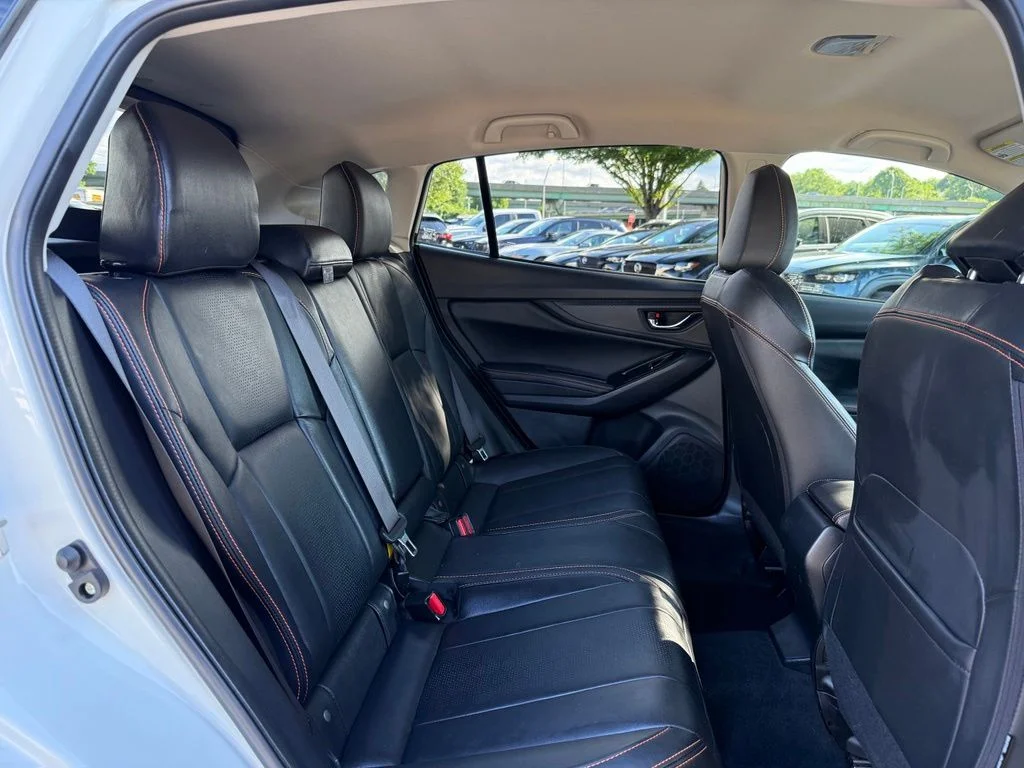 Used 2019 White Subaru 2.0i Limited image 28