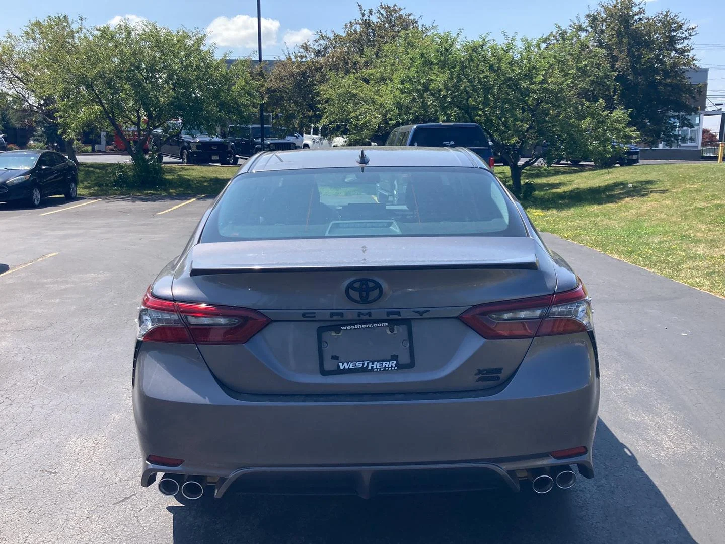 Used 2024 Gy Toyota XSE image 6
