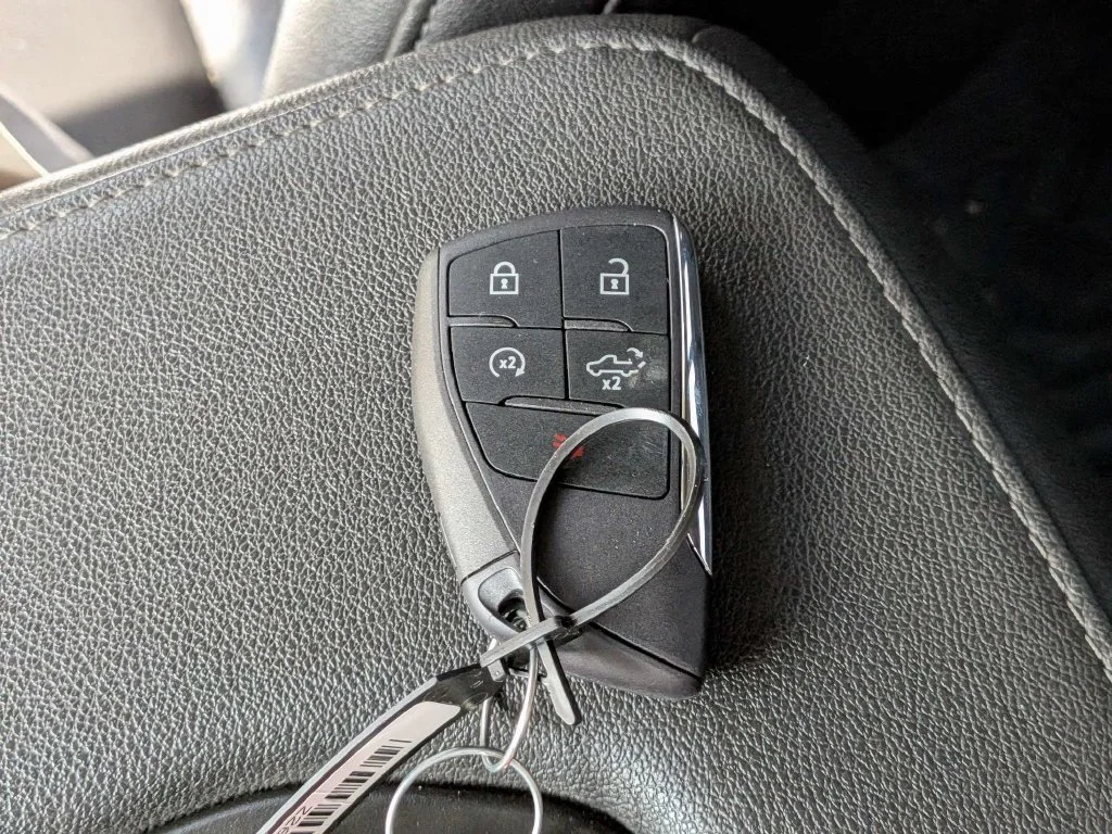 Used 2025 Gray Chevrolet LT image 26