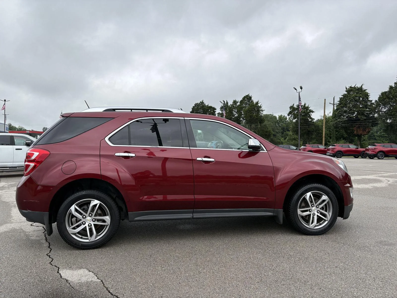 Used 2017 Siren Red Tintcoat Chevrolet Premier image 4
