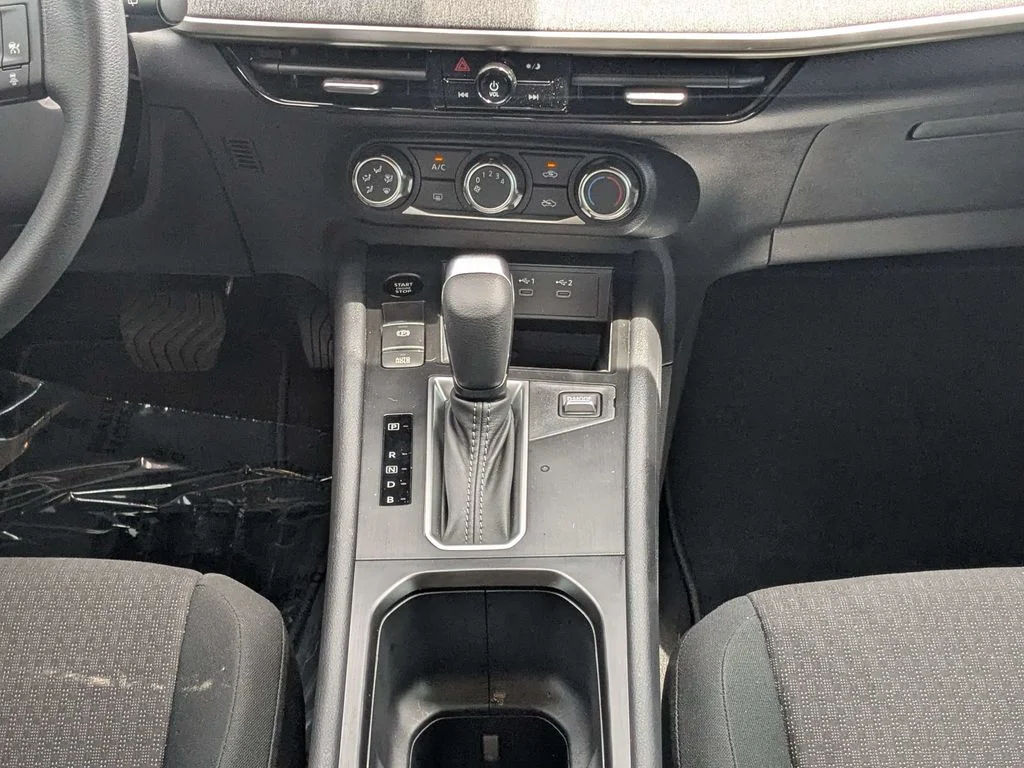 Used 2026 White Nissan S image 17