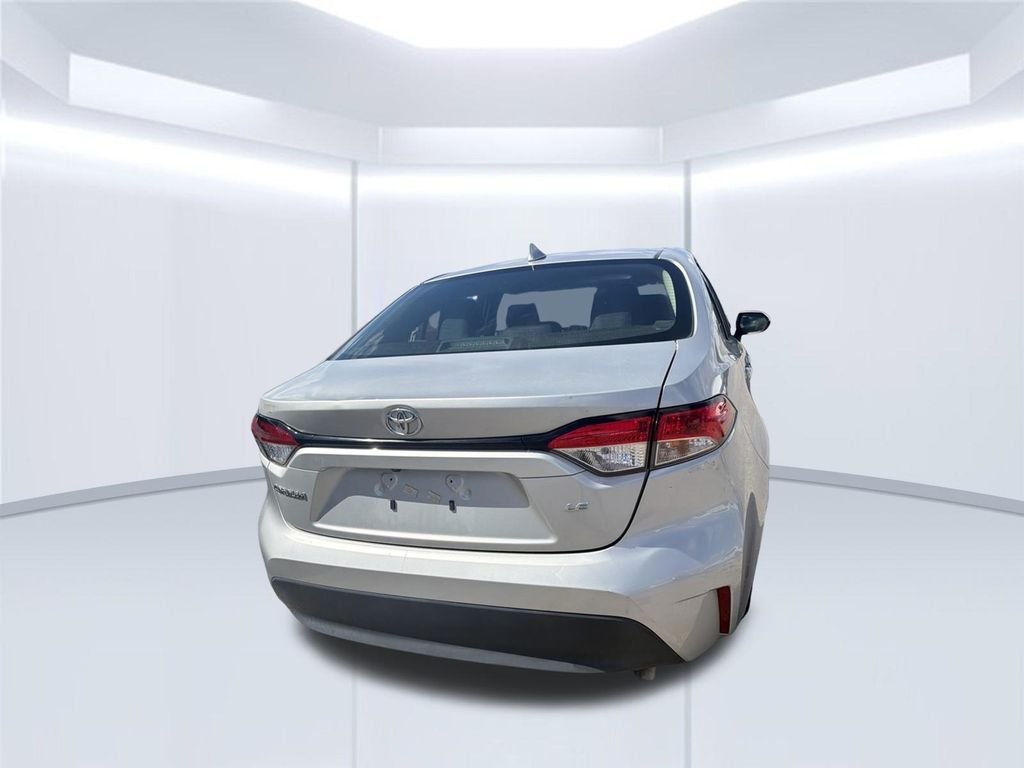 Used 2023 Silver Toyota LE image 21