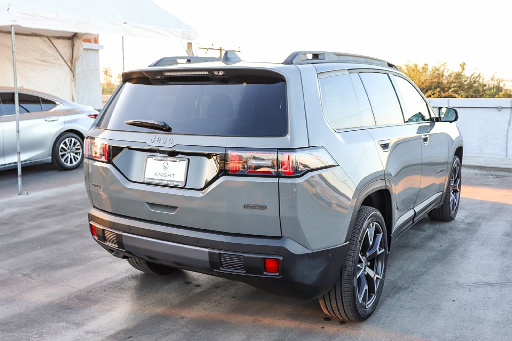 New 2026 Sting-Gray Clearcoat Jeep Overland image 8