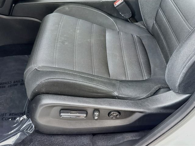 Used 2019 White Honda EX image 30