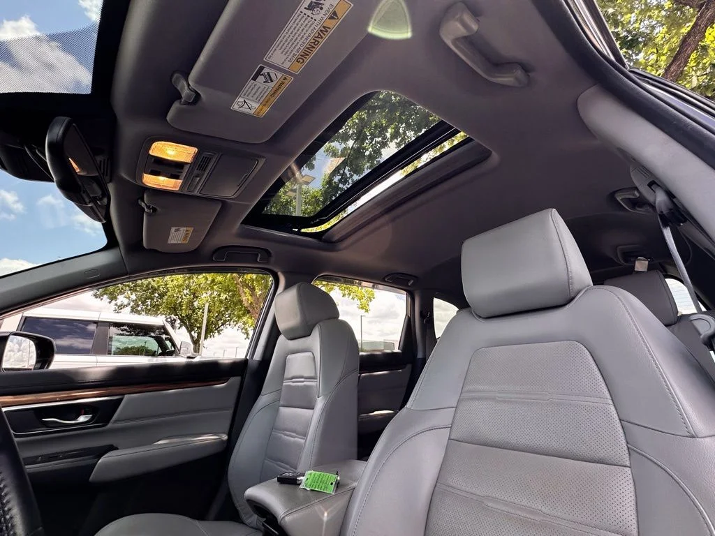 Used 2018 Black Honda Touring image 19