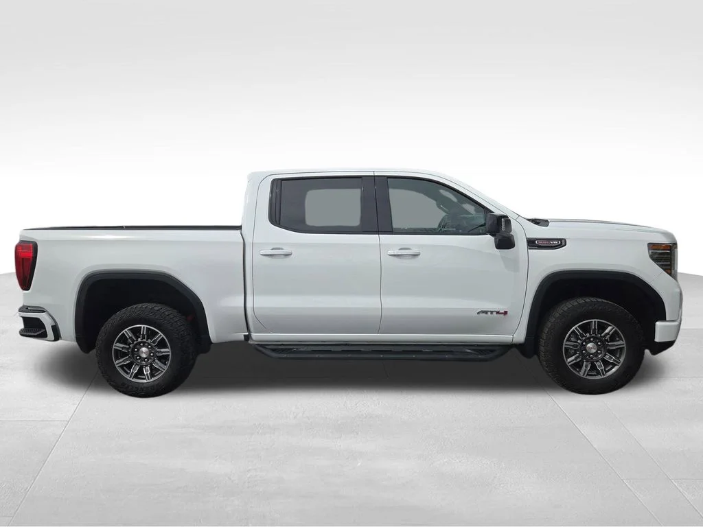 2024 GMC Sierra 1500 AT4 - Photo 10