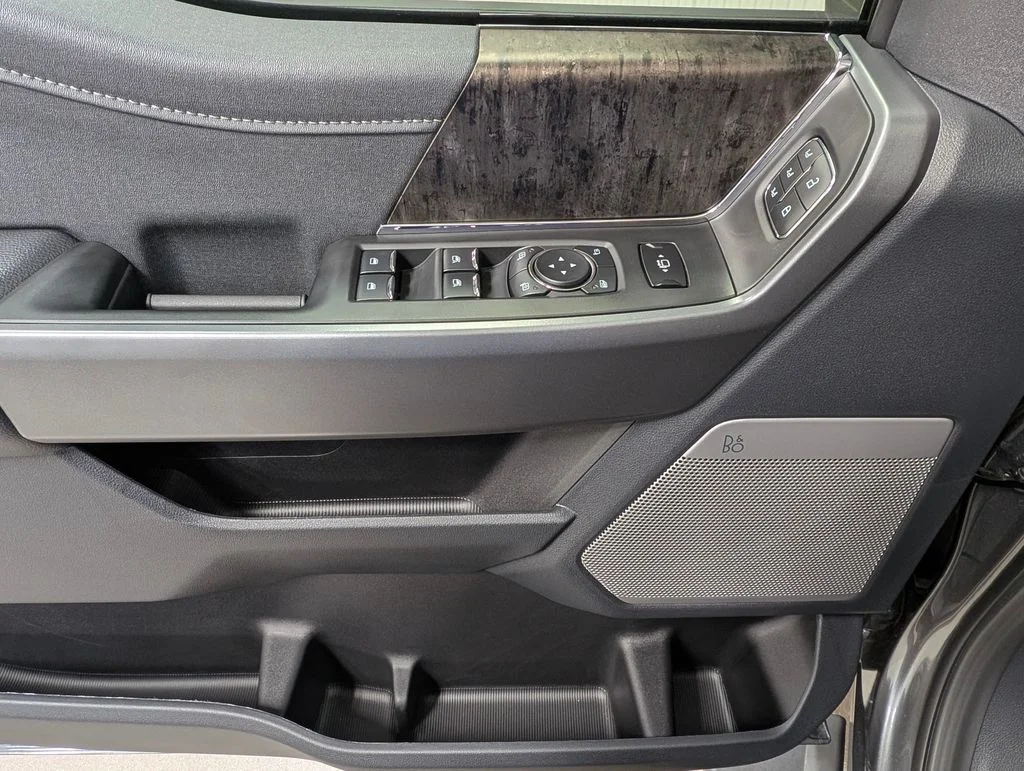 New 2026 Carbonized Gray Metallic Ford F-250® Lariat® image 16