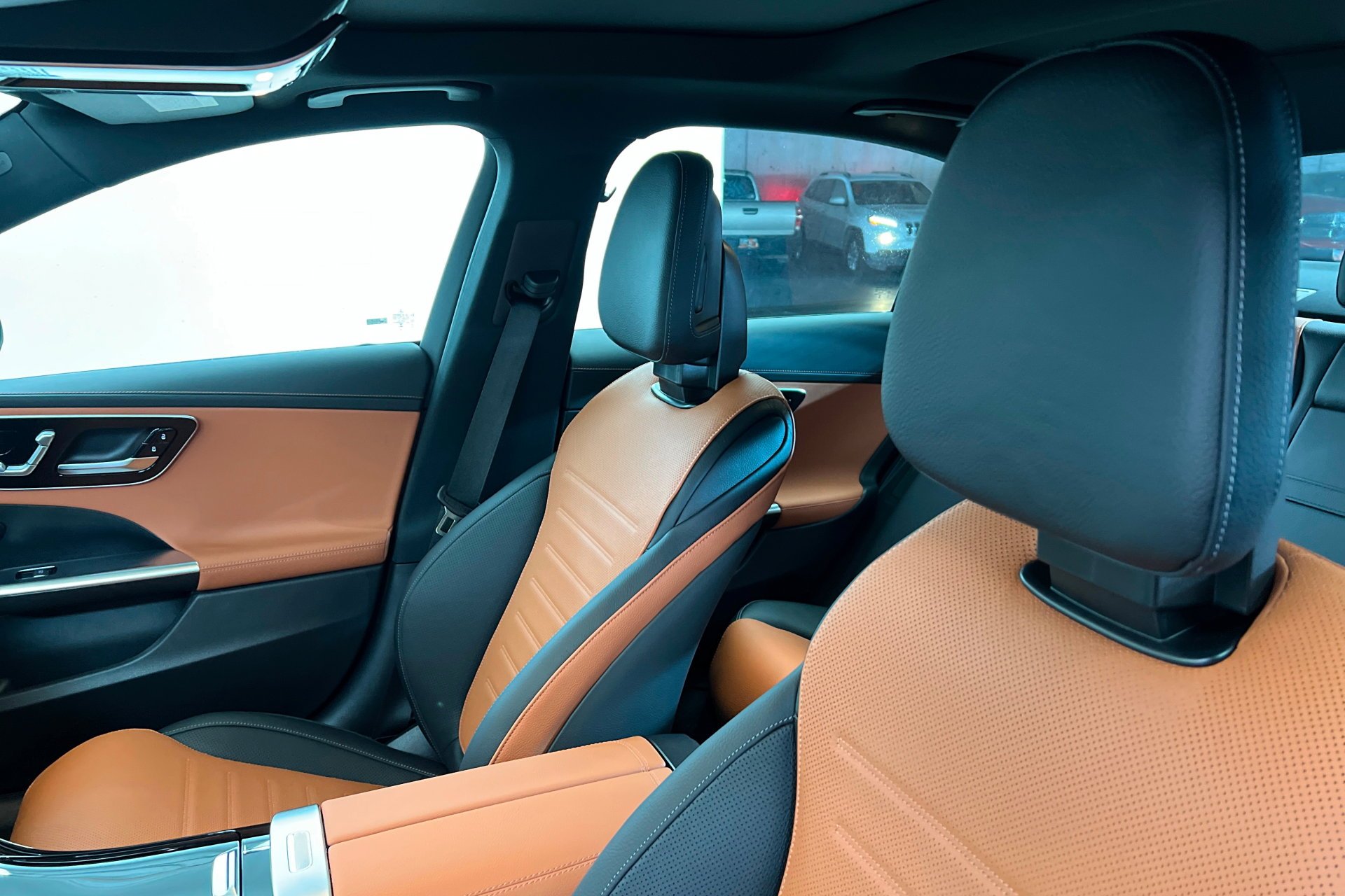 New 2026 Obsidian Black Metallic Mercedes-Benz AMG® C 43 4MATIC® AWD Sedan image 17
