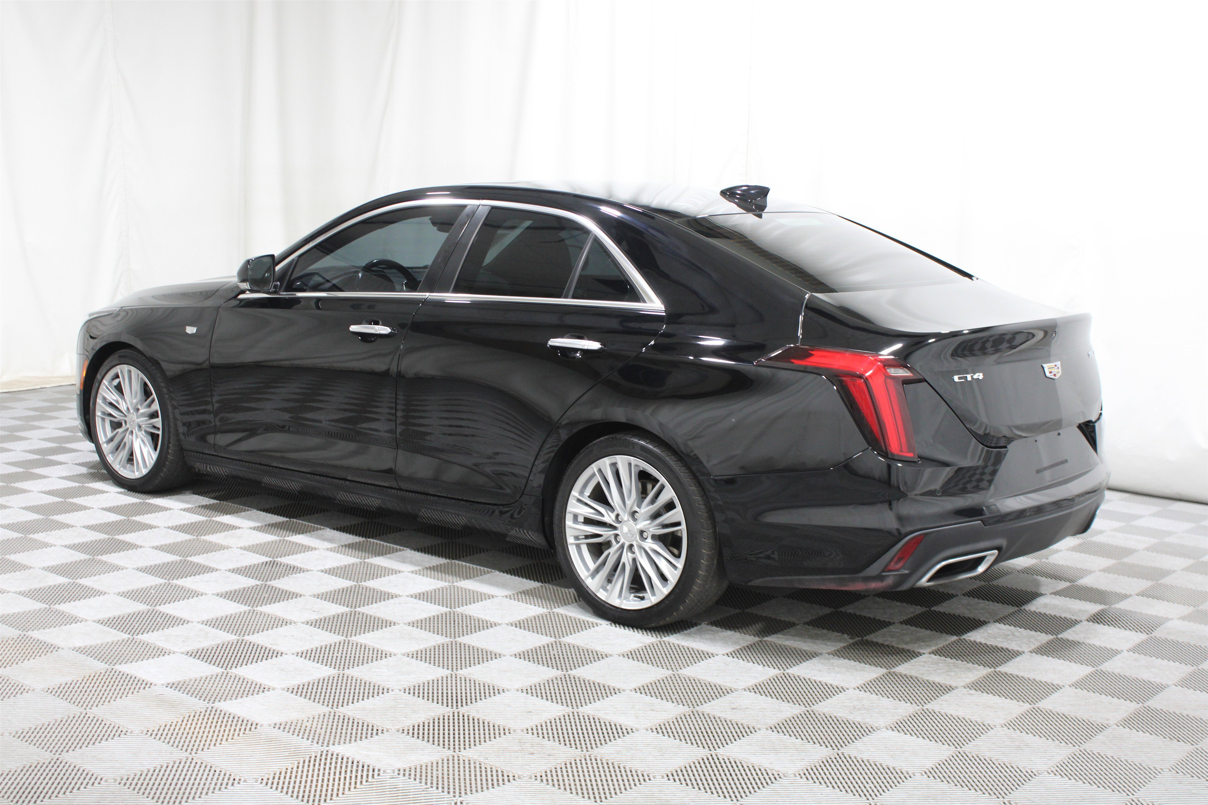 Used 2020 Black Raven Cadillac Premium Luxury image 36