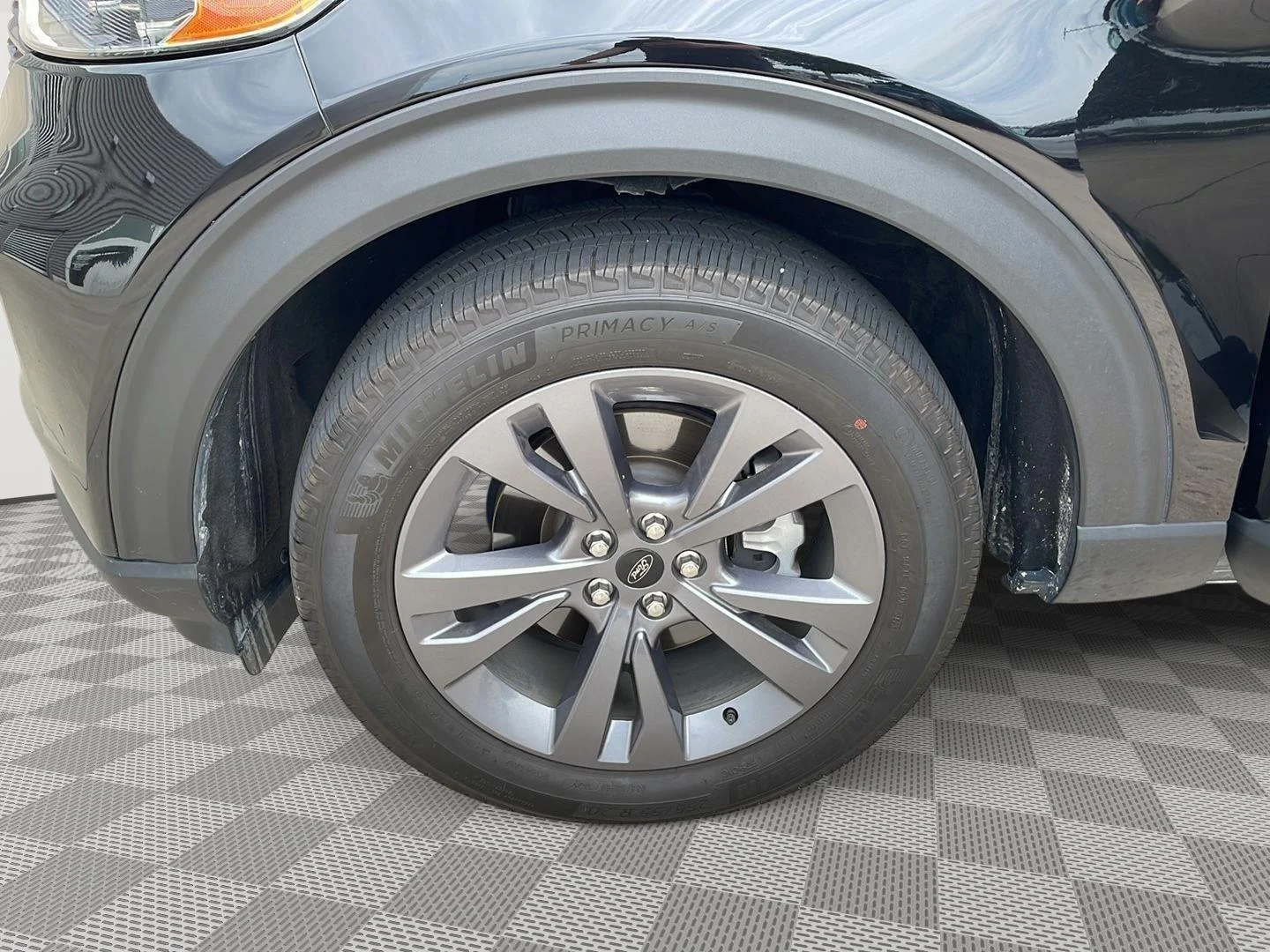 Certified Used 2023 Agate Black Ford XLT image 21