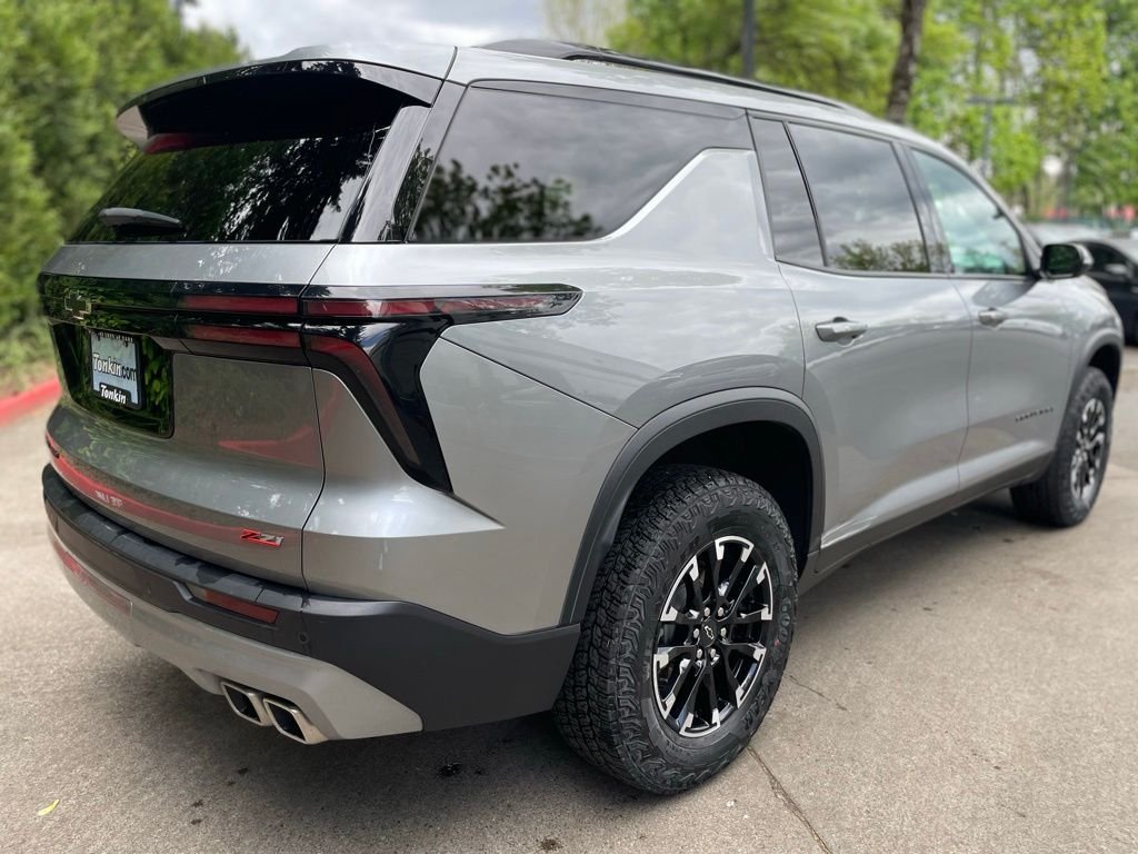 Used 2025 Sterling Gray Metallic Chevrolet Z71 image 5