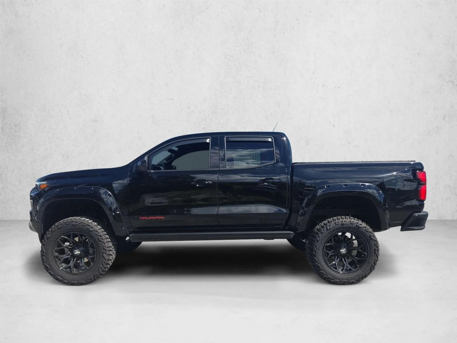 Used 2026 Black Chevrolet 4WD Z71 image 8