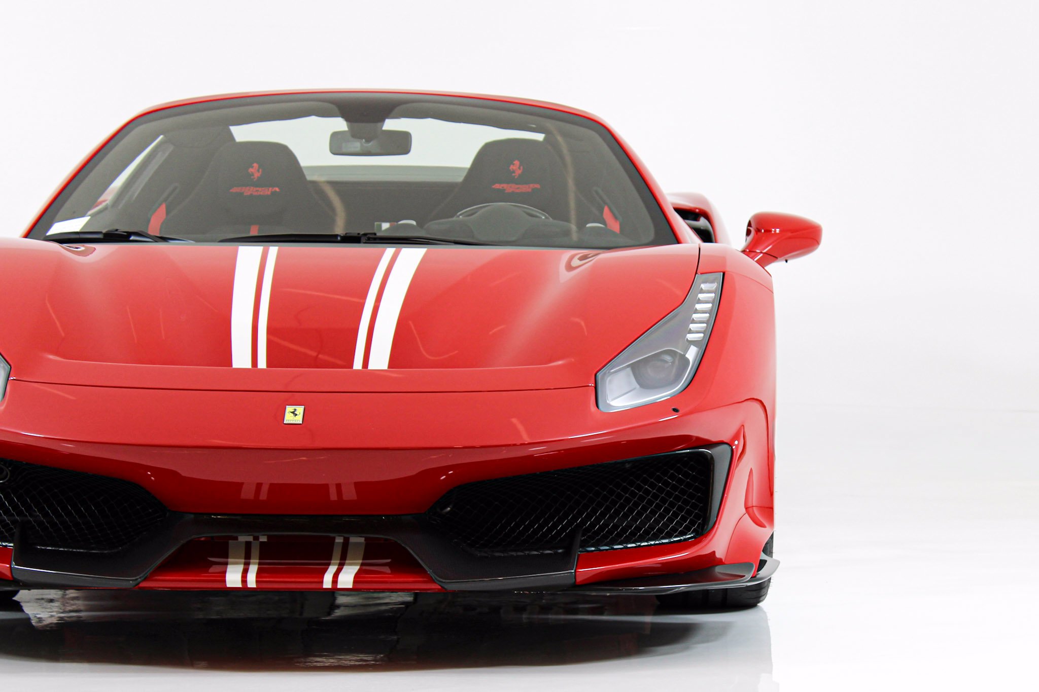 Certified Used 2019 Red Ferrari  image 21