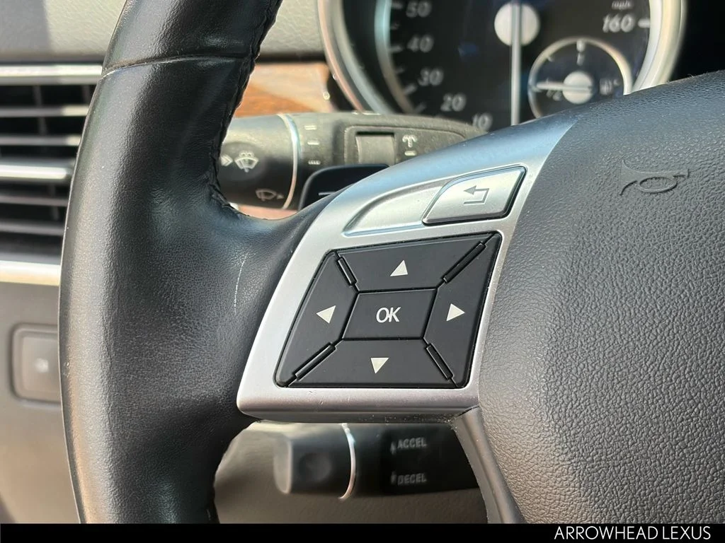 Used 2013 Silver Mercedes-Benz ML 350 image 19