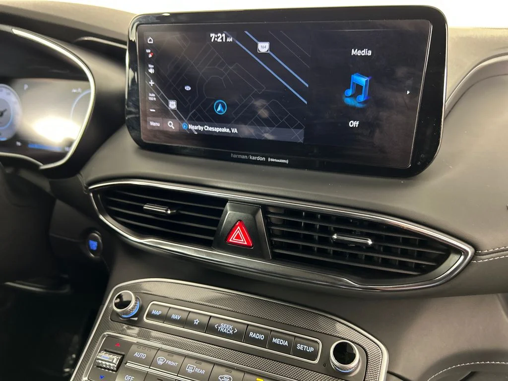 Used 2023 Black Hyundai SEL image 14