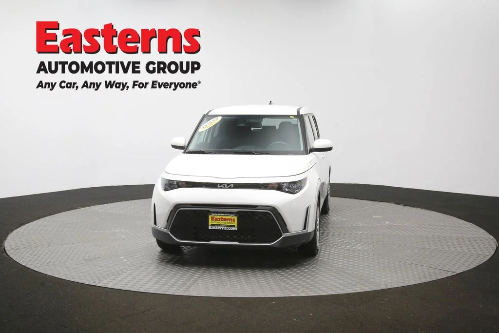 Used 2023 White Kia LX image 52