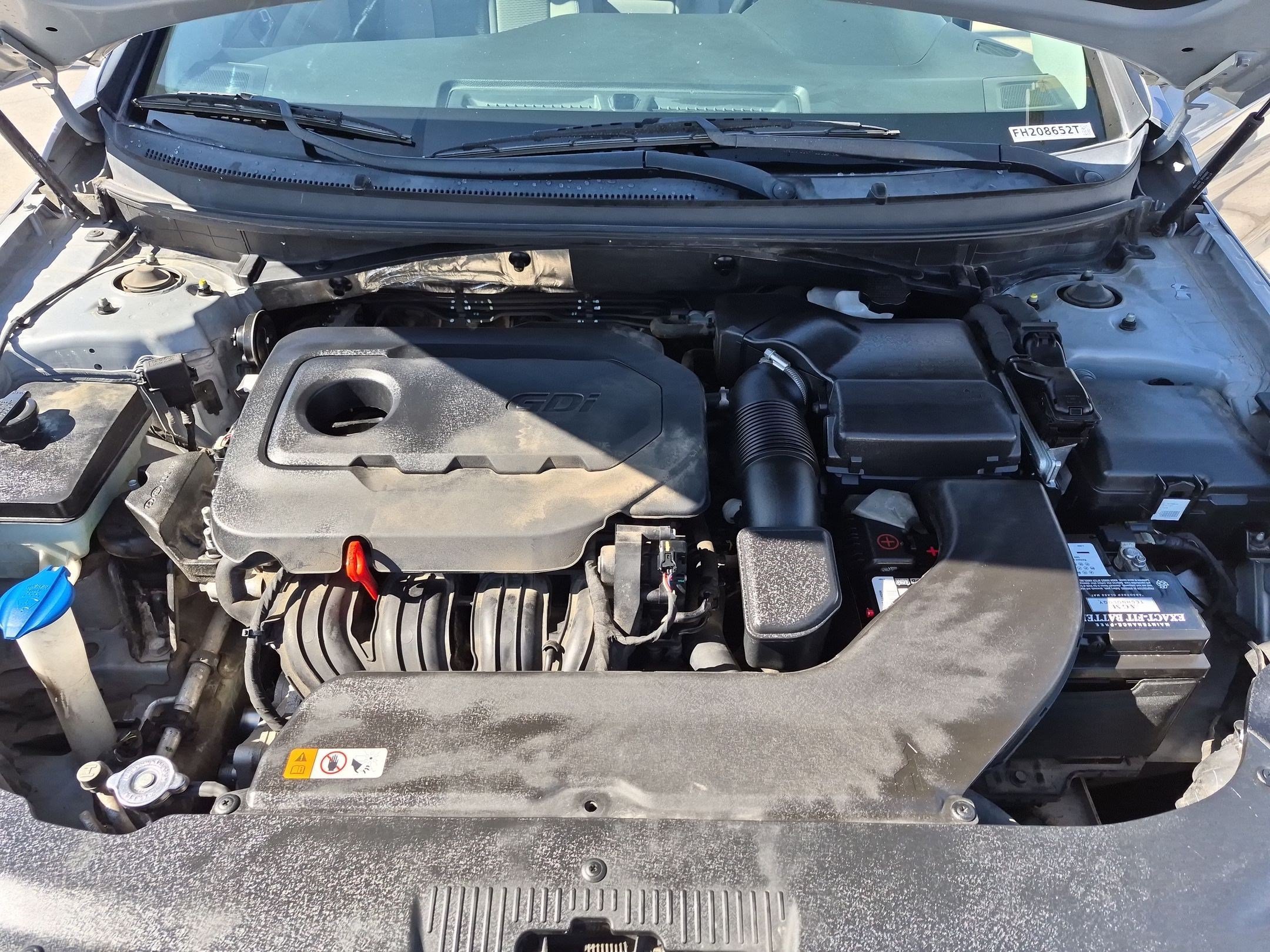 Used 2015 Shale Gray Metallic Hyundai 2.4L SE image 30
