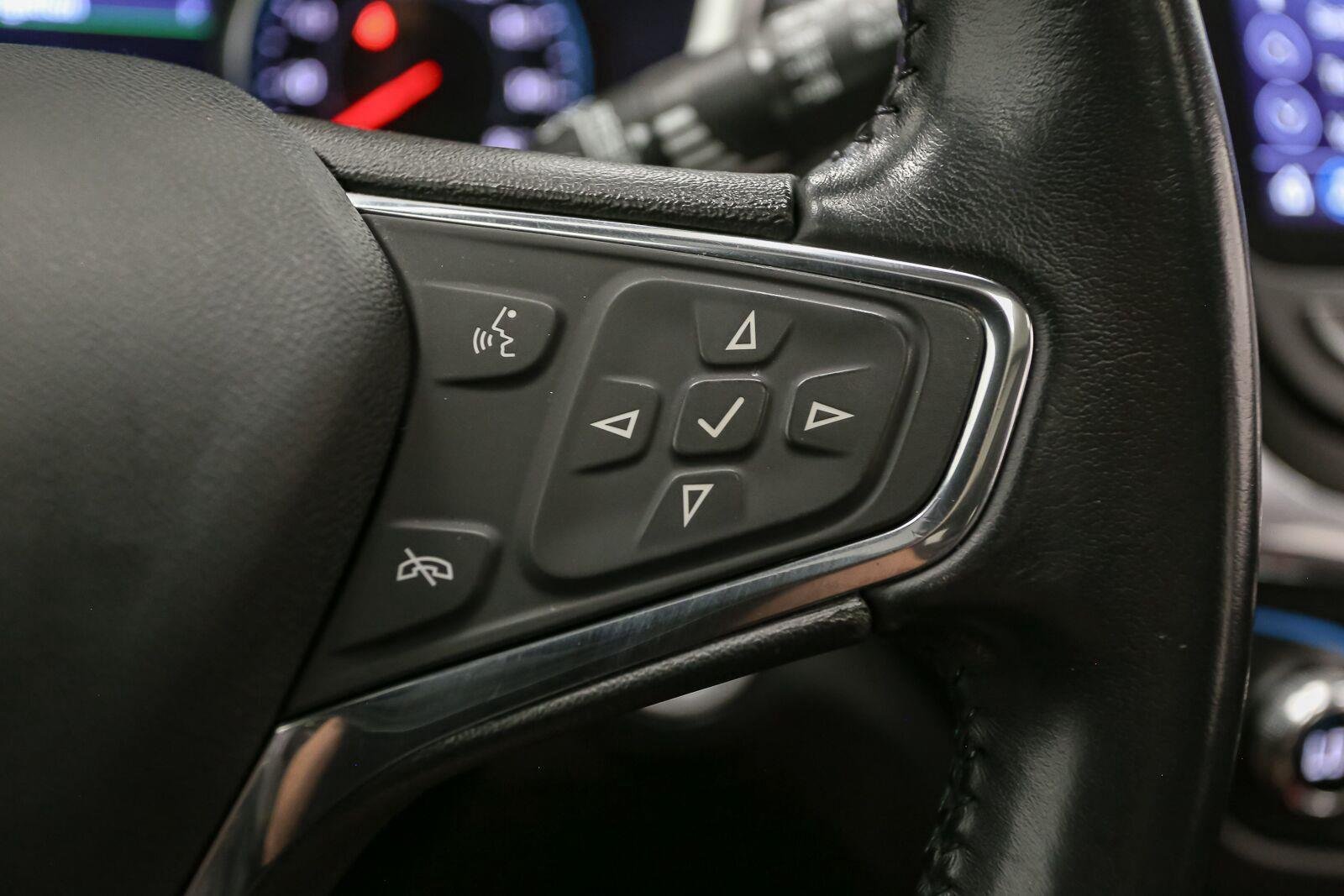 Used 2020 Cajun Red Tintcoat Chevrolet LT image 38